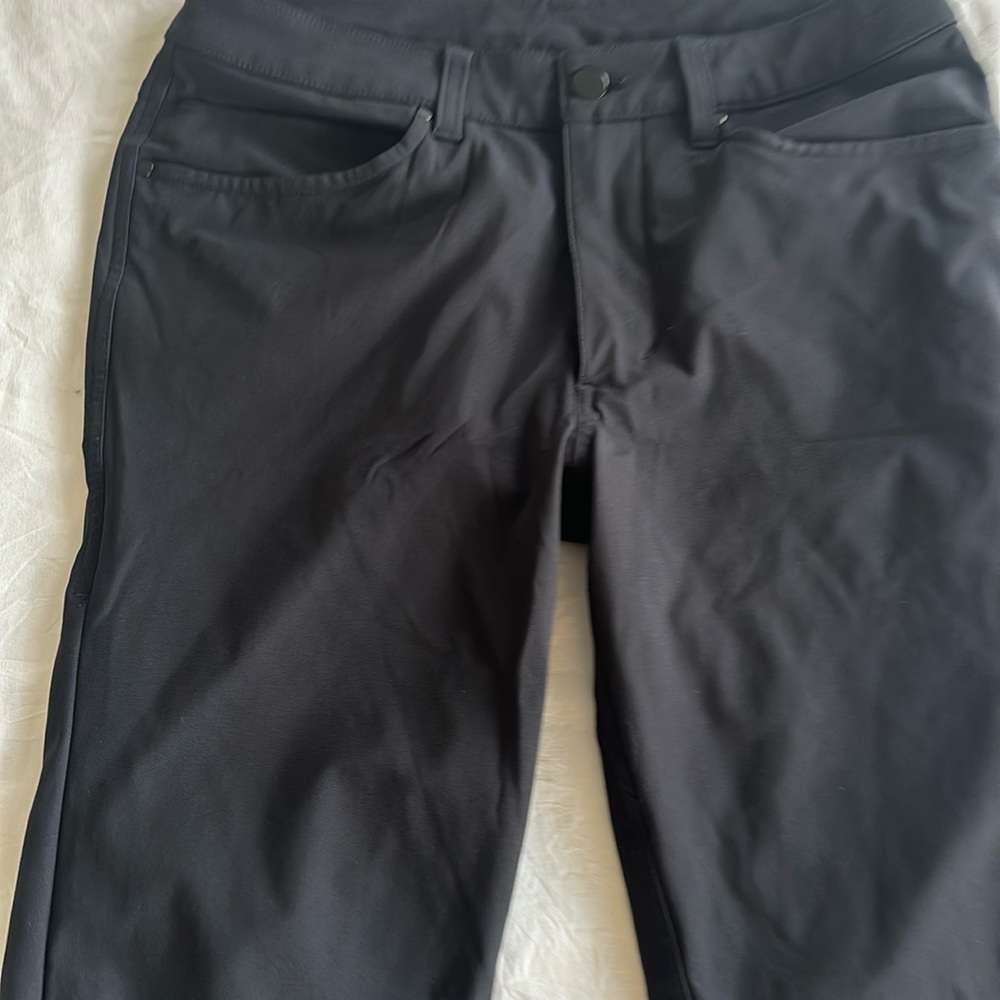 Men’s Lululemon Classic Fit Black Pants 31 Waist